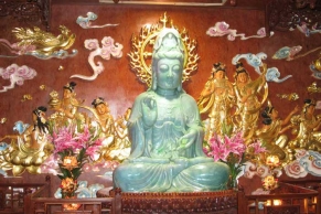 清东陵万佛园陵园环境与购墓费用解析